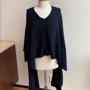 Lululemon black sweater/cape